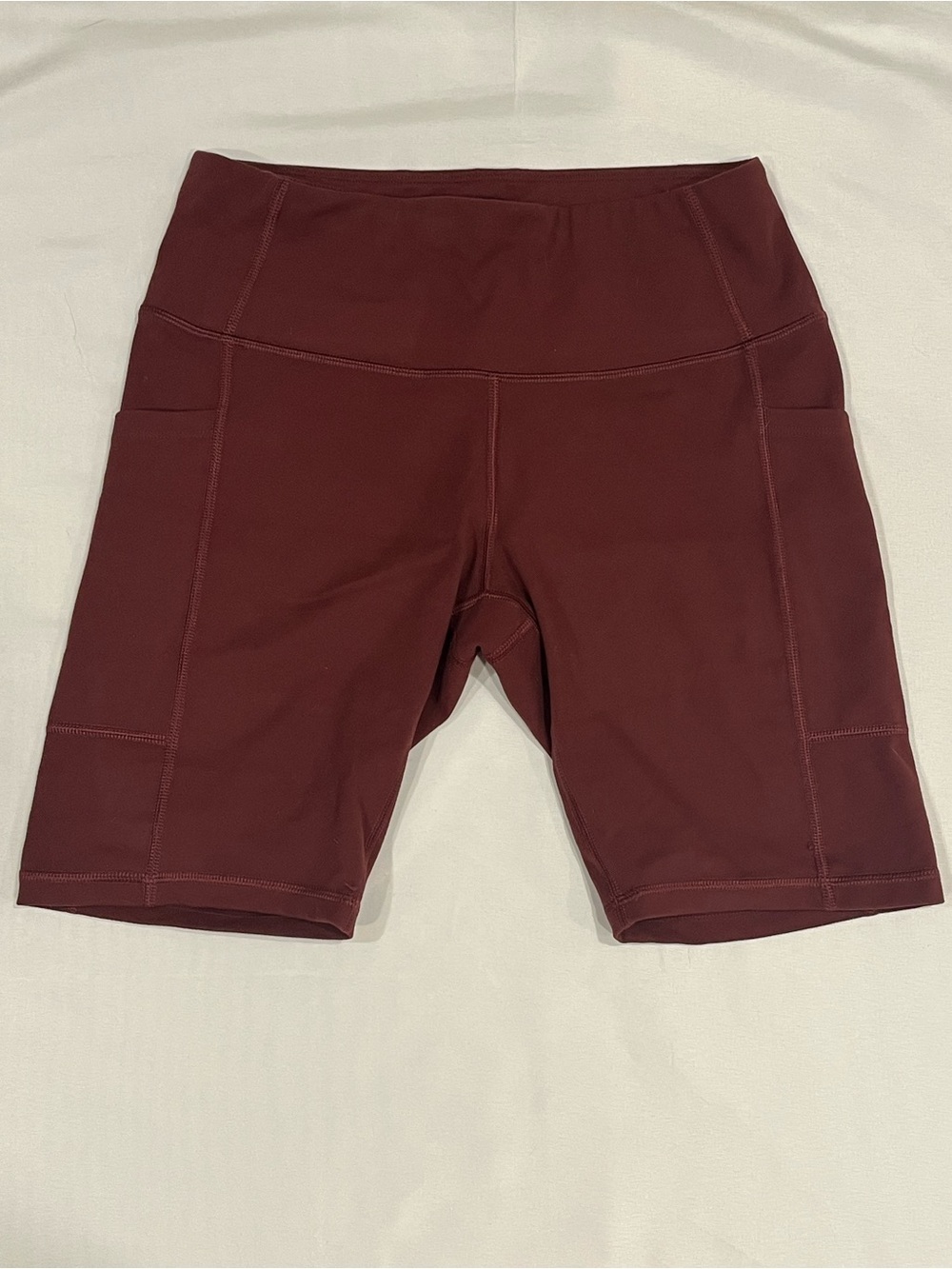 High-Waist Bike Shorts in Deep Maroon